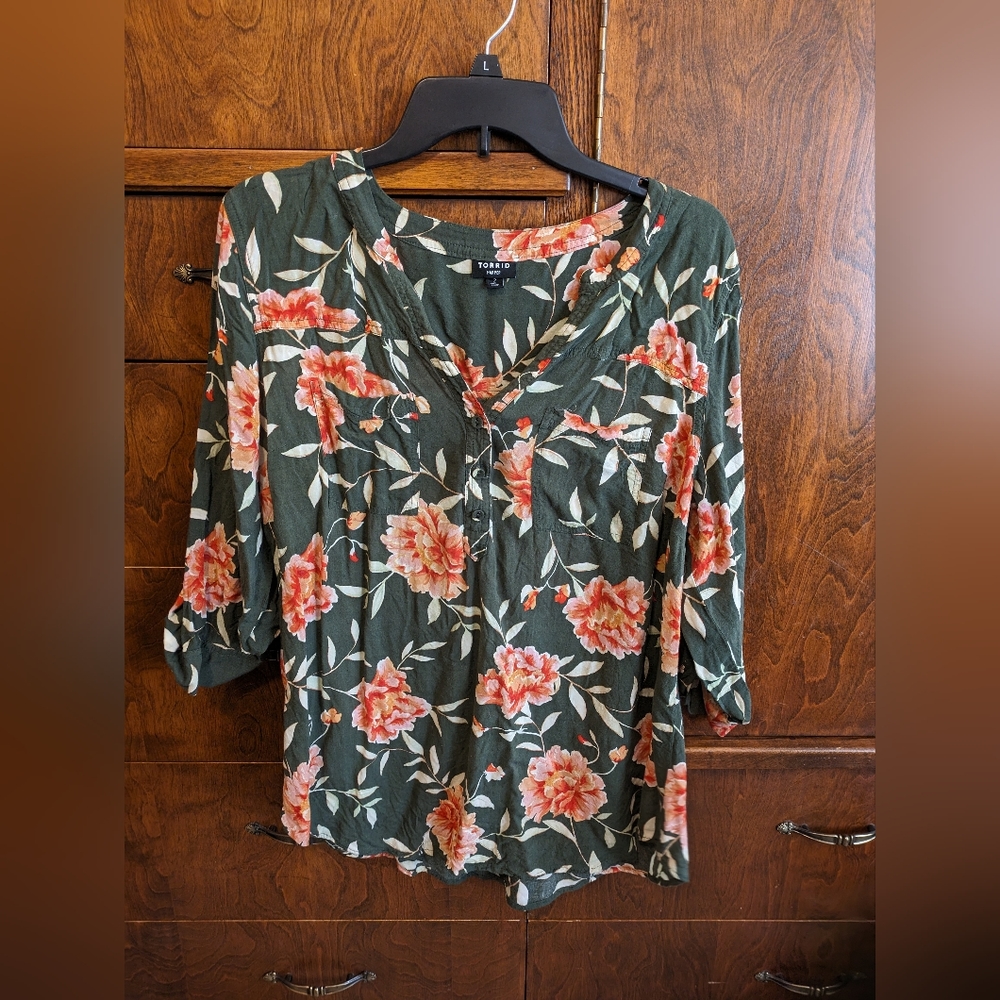Torrid Fall floral bundle - Picture 2 of 10